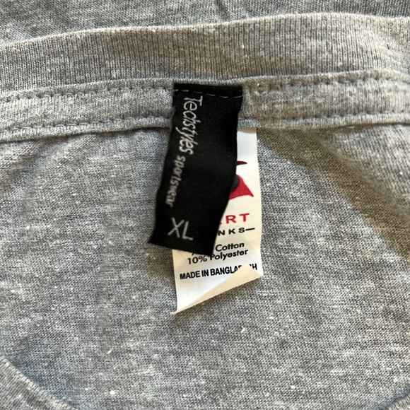 University of Utah pack (flag, mug, new sticker, xl men’s tshirt) - Picture 9 of 9